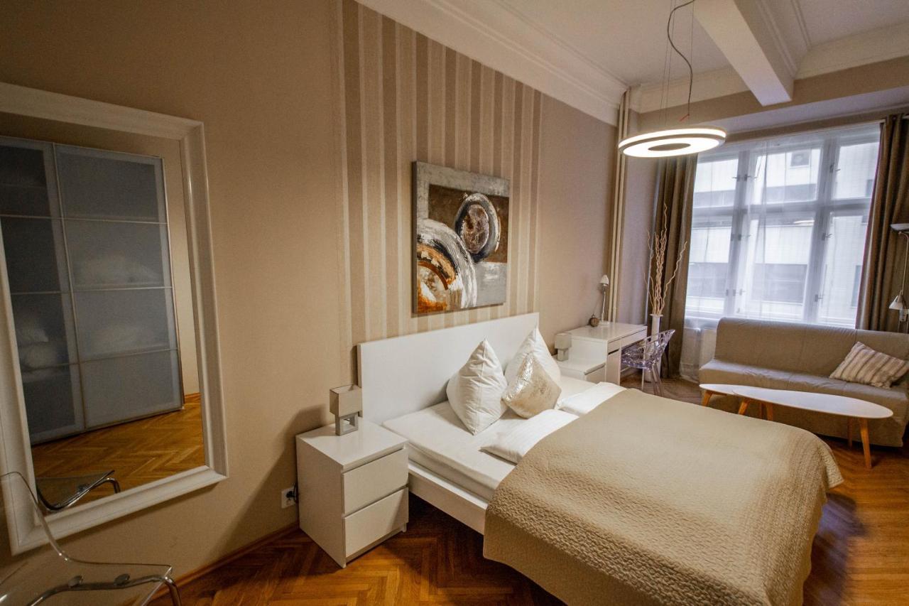 Design Apartment By Ruterra Prague Extérieur photo