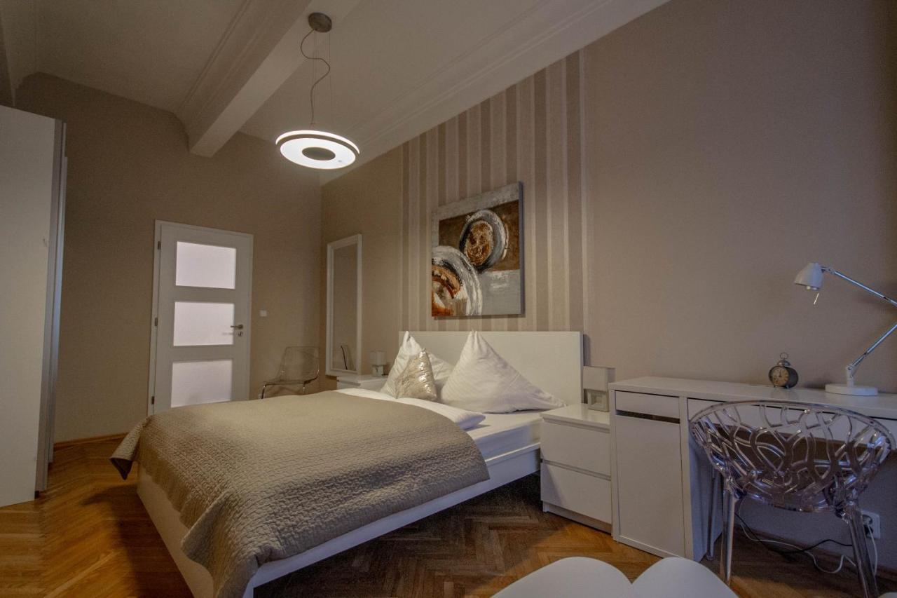 Design Apartment By Ruterra Prague Extérieur photo