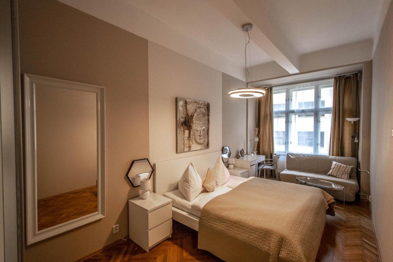Design Apartment By Ruterra Prague Extérieur photo